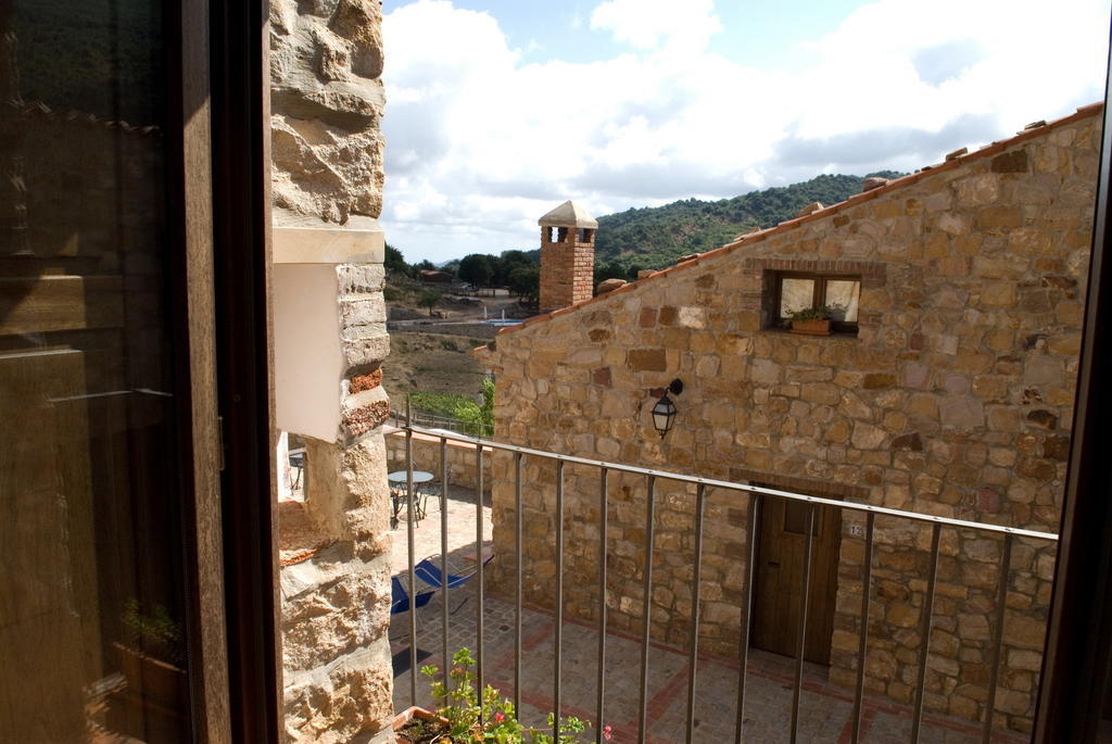 Masseria Rocca Di Gonato Кастельбуоно Номер фото